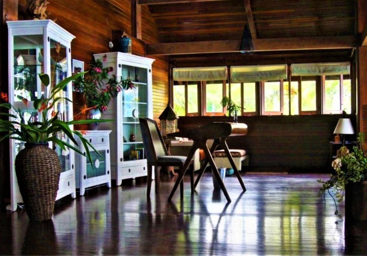 Breve Azurine Lagoon Resort Karimunjawa Exterior foto