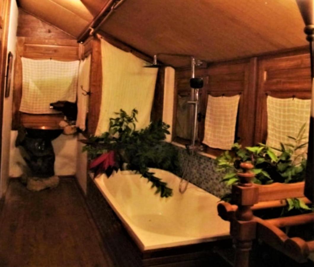 Breve Azurine Lagoon Resort Karimunjawa Exterior foto