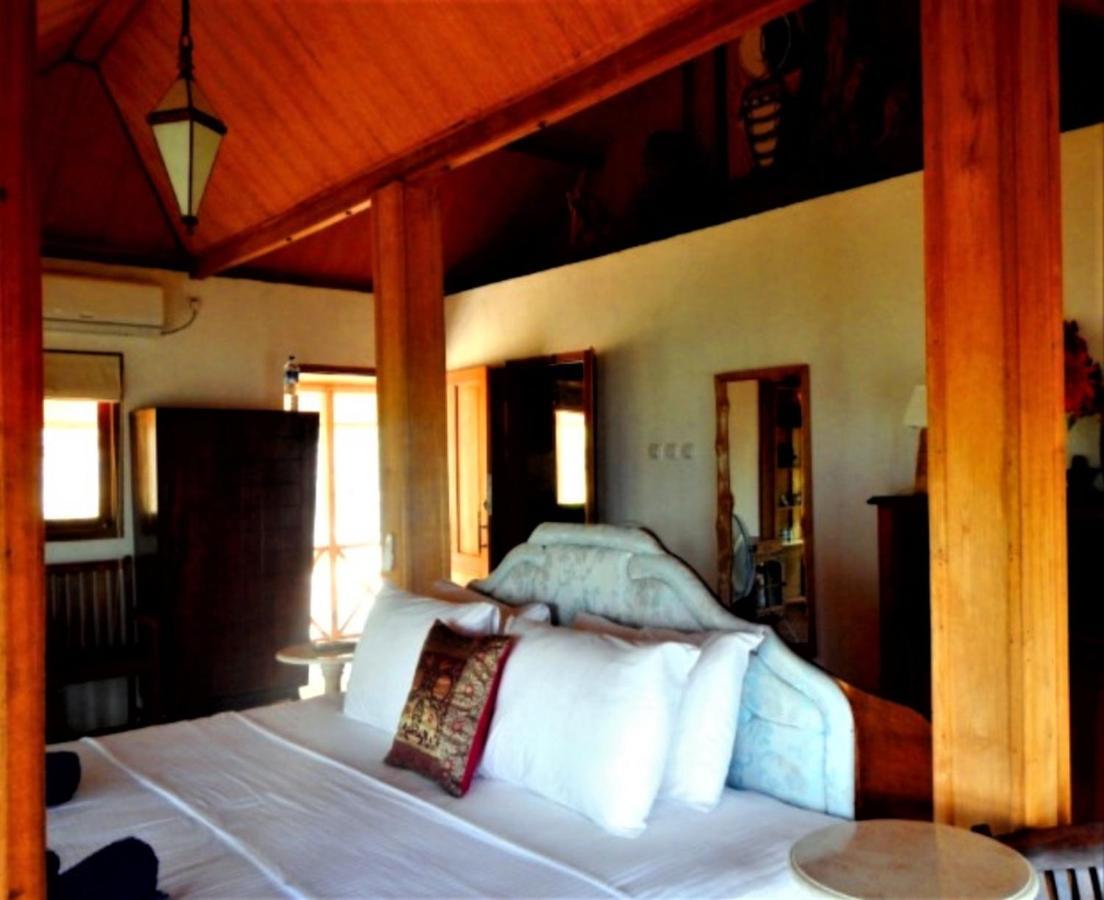 Breve Azurine Lagoon Resort Karimunjawa Exterior foto
