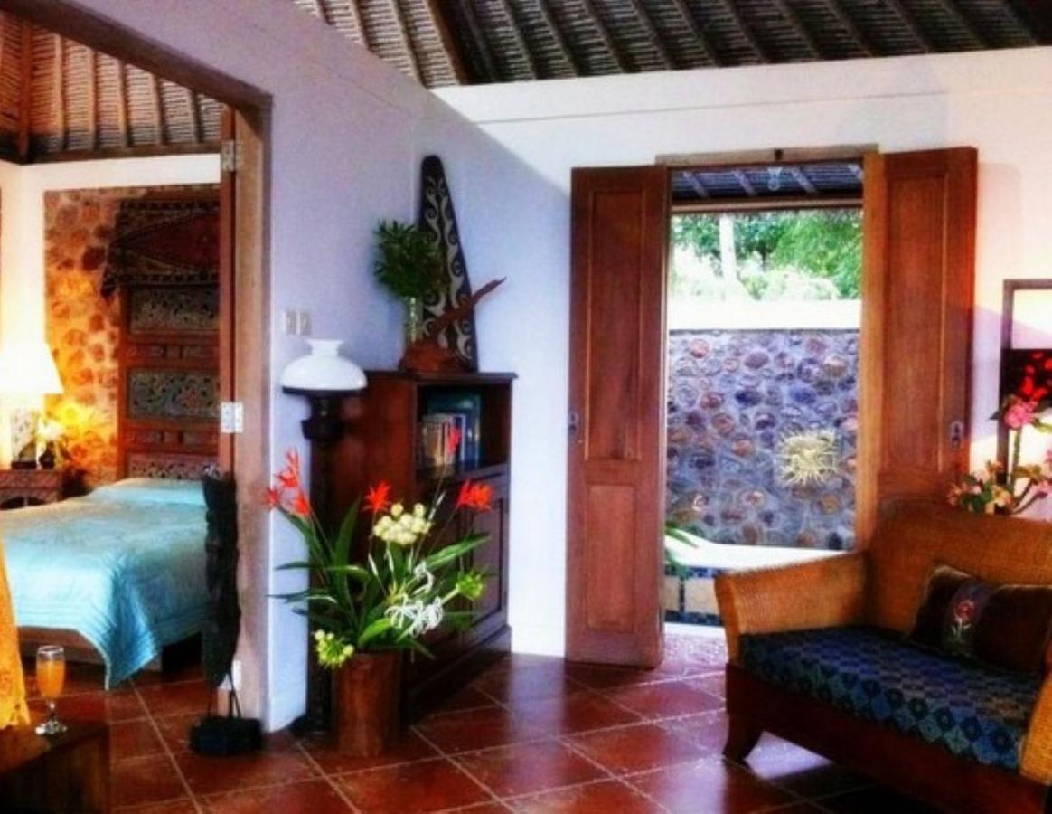 Breve Azurine Lagoon Resort Karimunjawa Exterior foto